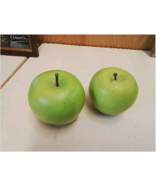 POMME EN POLYSTYRÈNE 