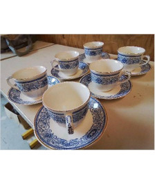 LOT DE 6 TASSES A THÉ AVEC SOUCOUPE