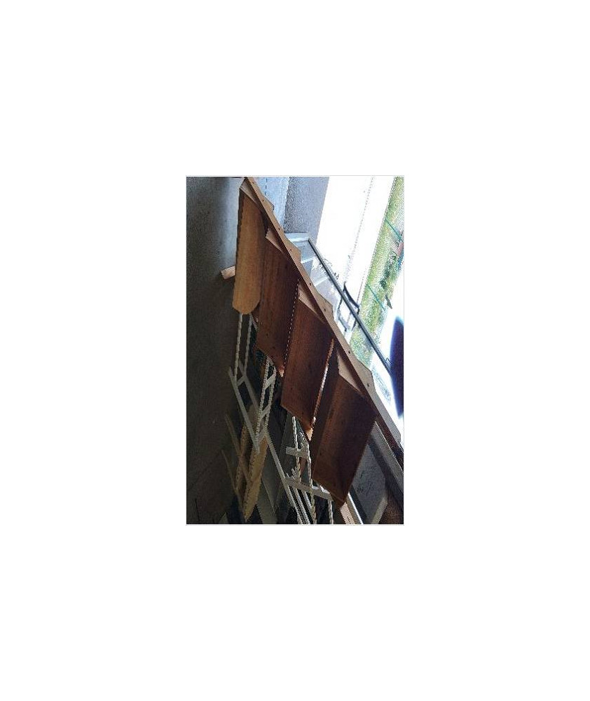ETAGERE EN BOIS POUR BOUTEILLES 