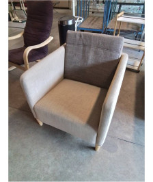 FAUTEUIL TISSU TAUPE PIEDS BOIS CLAIR 