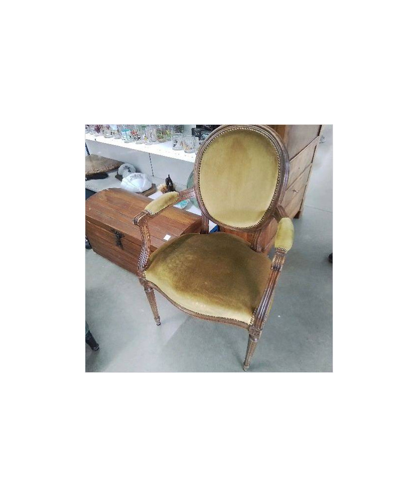 FAUTEUIL MEDAILLON STYLE LOUIS XVI VERT