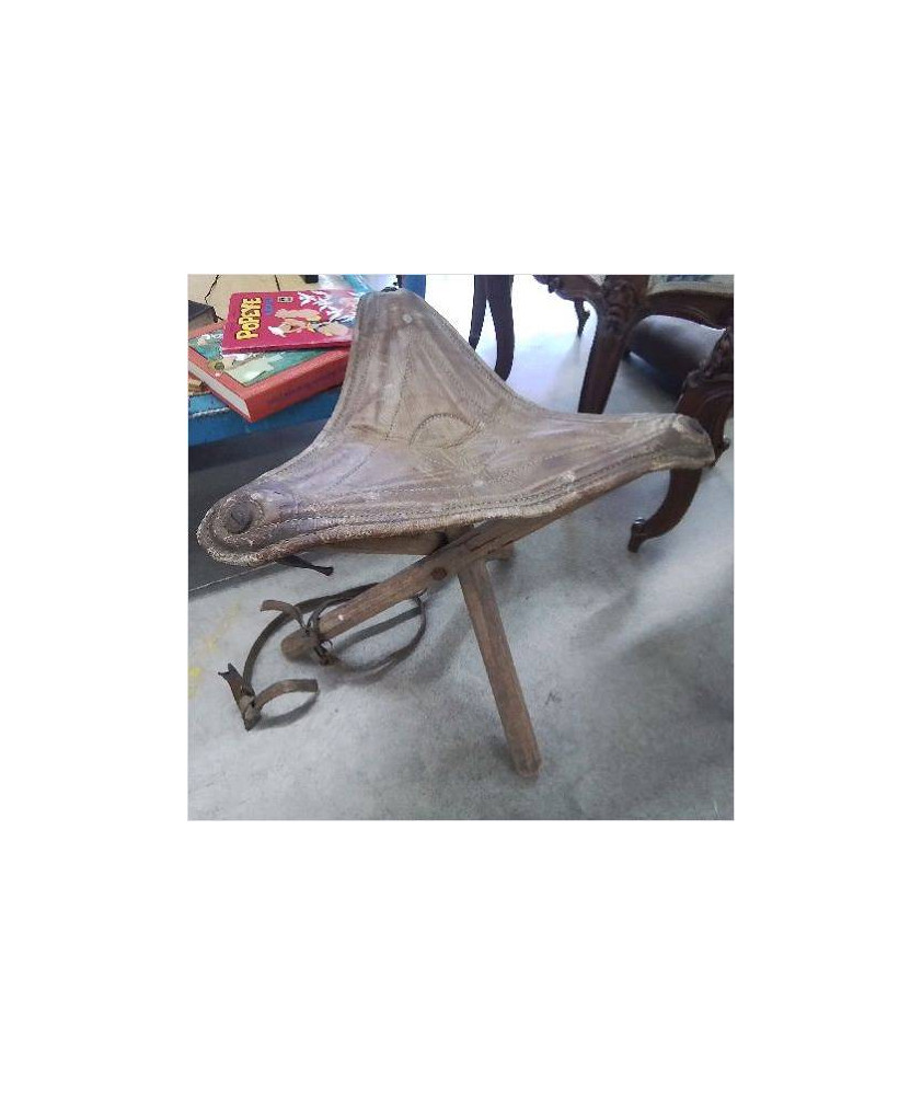 TABOURET TRIPODE ASSISE CUIR