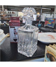 CARAFE A WHISKY CRISTAL TAILLÉ 