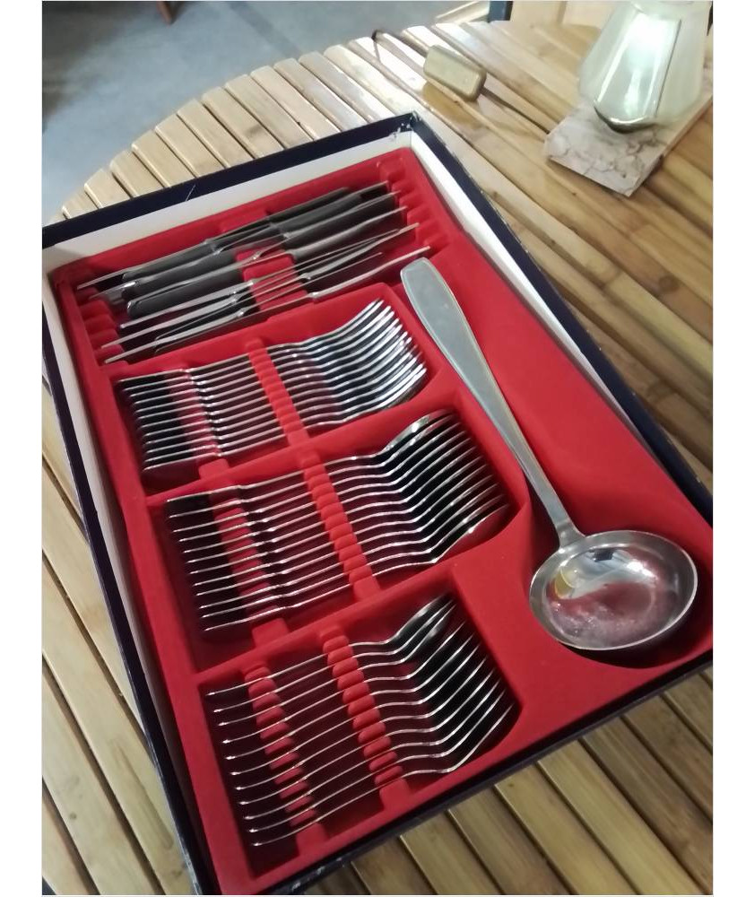 MÉNAGÈRE 47 PIÈCES ACIER INOX