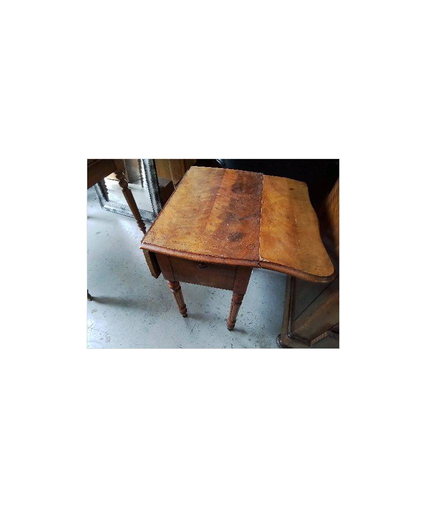 TABLE À RABAT 