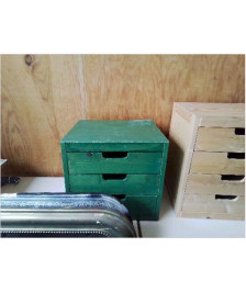 CAISSE VERTE DE RANGEMENT 