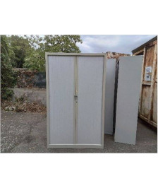 ARMOIRE METALIQUE A RIDEAUX