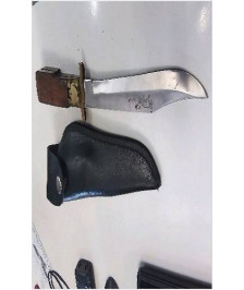 COUTEAU DE CHASSE ’LÉOPARD ’- LAME 19CM + ETUI