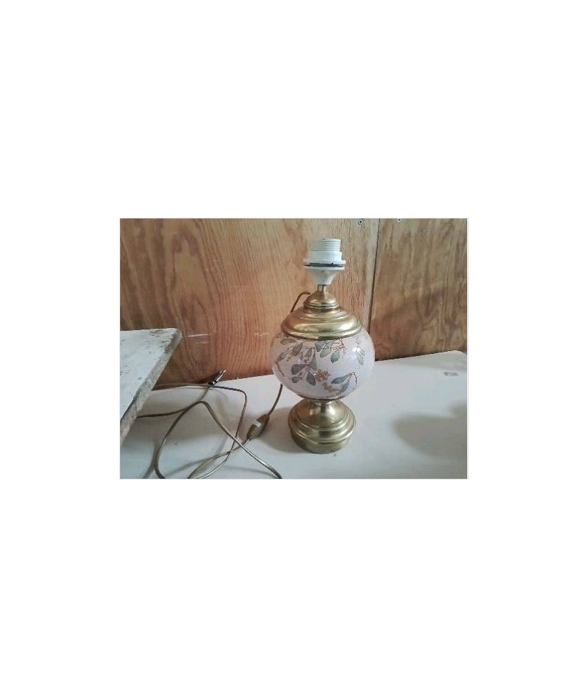 PIED DE LAMPE 
