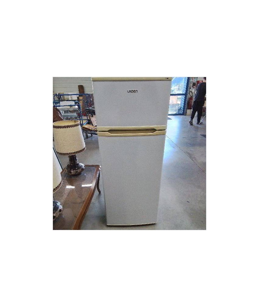 REFRIGERATEUR LADEN