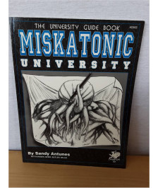 LIVRE DE JEU MISATONIC UNIVERSITY ANGLAIS 