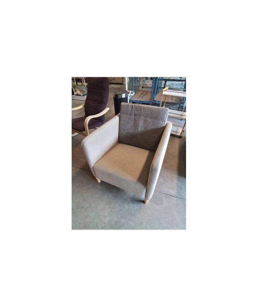 FAUTEUIL TISSU TAUPE PIEDS BOIS CLAIR 