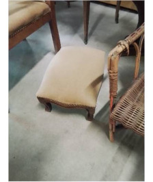 REPOSE PIEDS BOIS CAPITONNÉ VELOURS OCRE