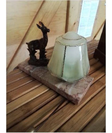 LAMPE  ART DECO A LA BICHE MÉTAL DORÉ SOCLE MARBRE ROSE 