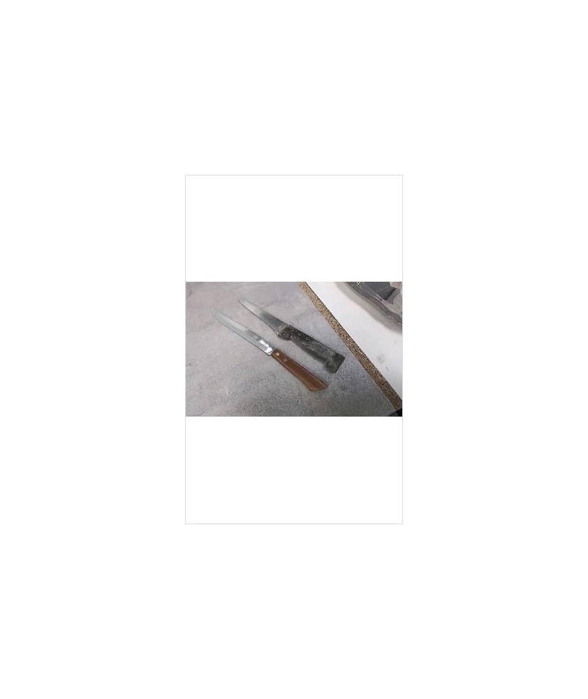 COUTEAU 