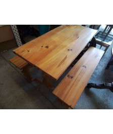 TABLE EN PIN AVEC 2 BANC