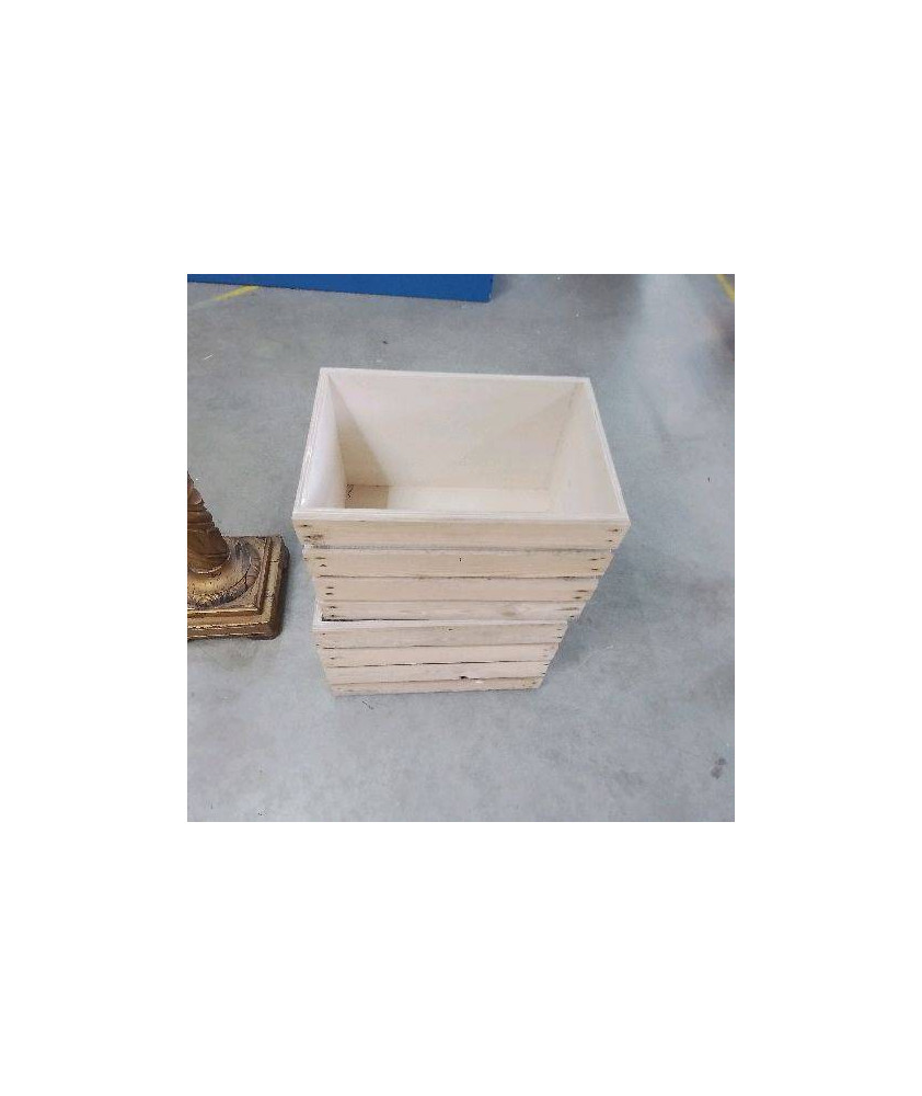 CAISSE EN BOIS