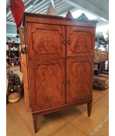 MEUBLE 4 PORTES 