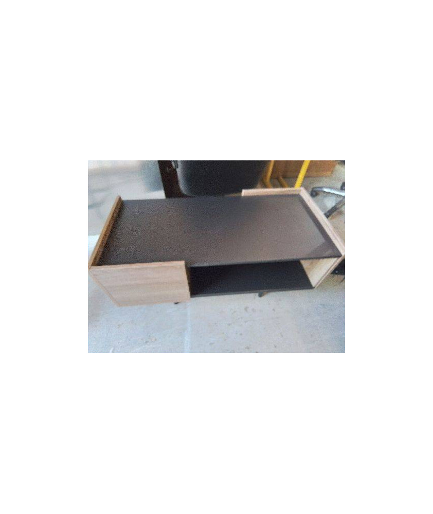 TABLE BASSE MODERNE
