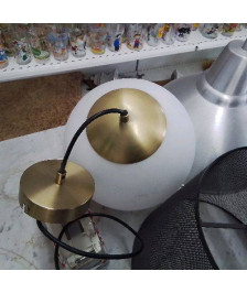 SUSPENSION GLOBE BLANC DORÉ 