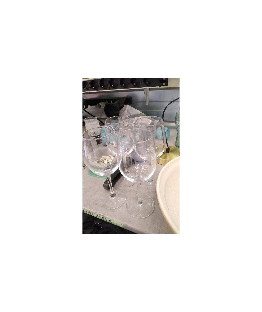 VERRE A VIN X4