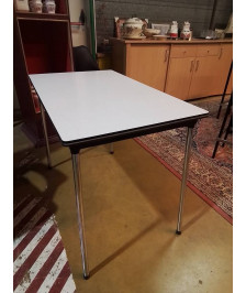TABLE FORMICA 