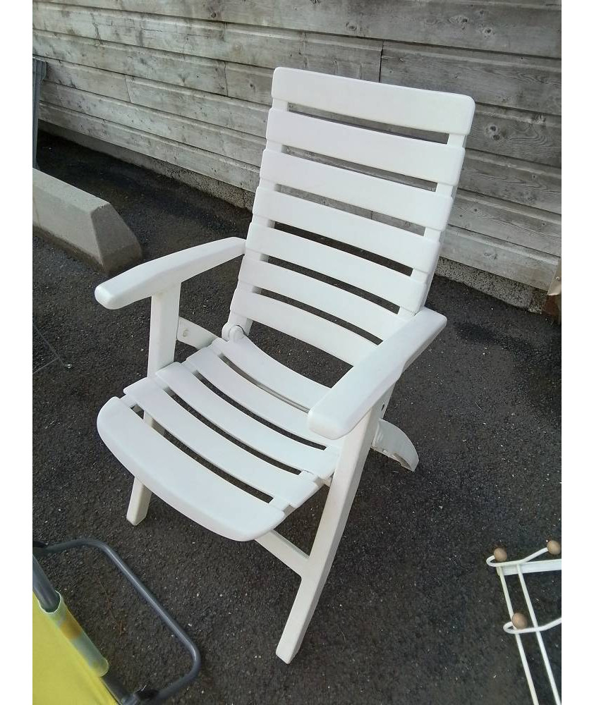 FAUTEUIL DE JARDIN PLIANT RÉSINE BLANC AJOURÉ 