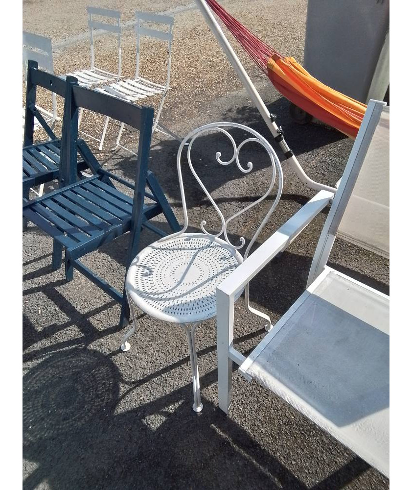 CHAISE CINTRÉ FONTE ASSISE AJOURÉ XXE