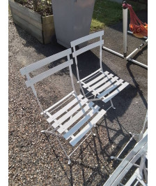 PAITE DE CHAISES DE JARDIN FER FORGÉ ET BOIS PEINT BLANC XXE