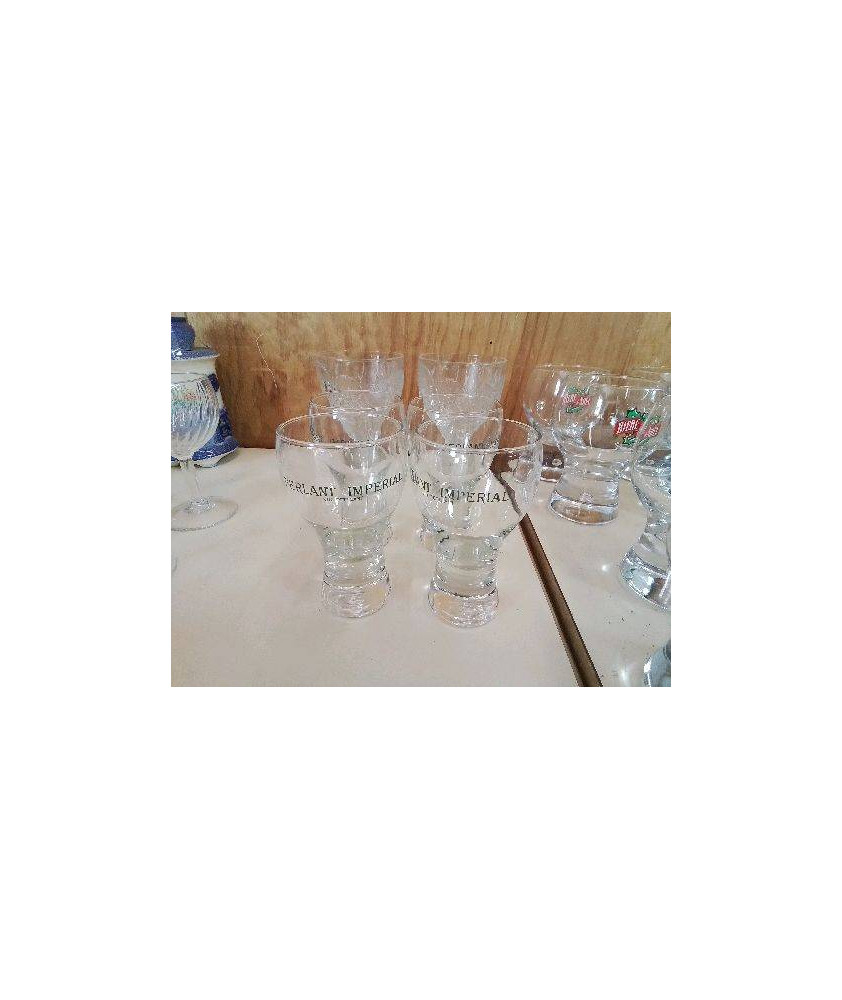LOT DE 4 VERRE 