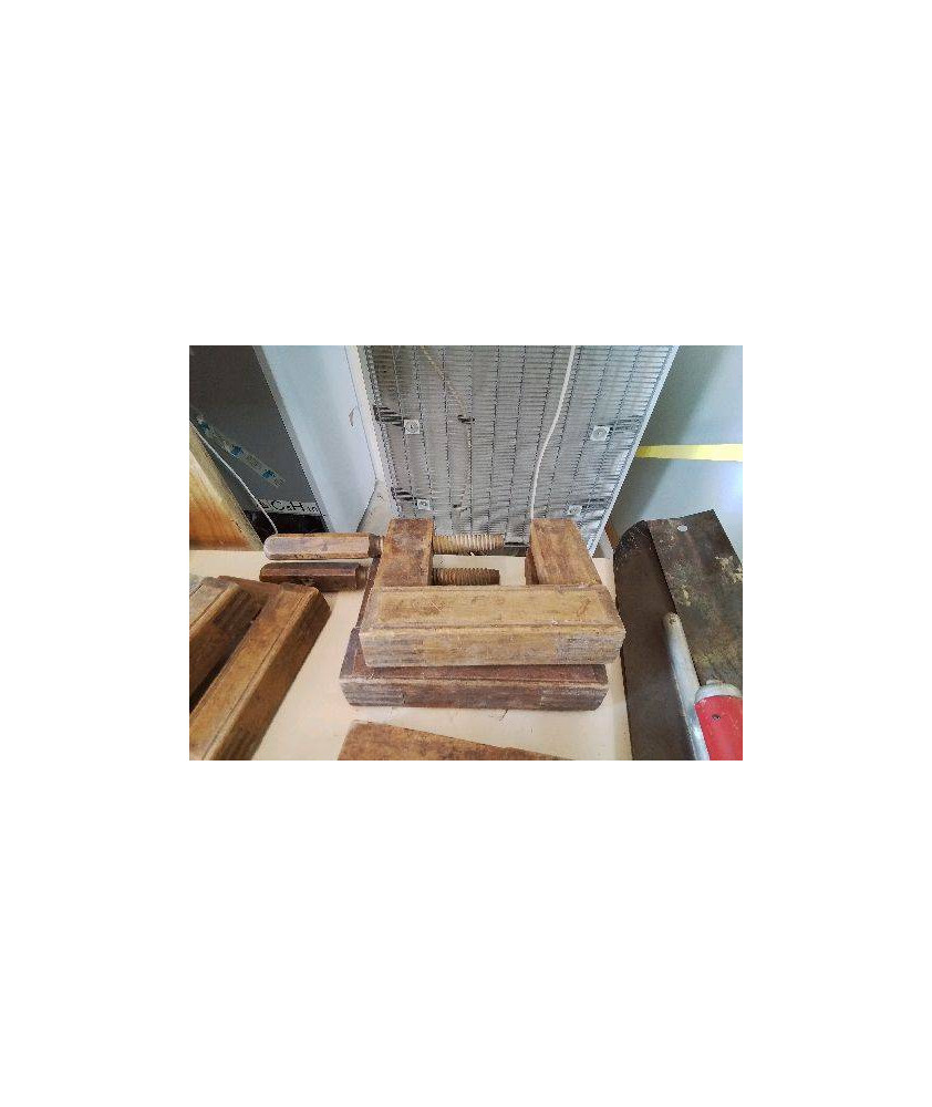 SERRE JOINT 
