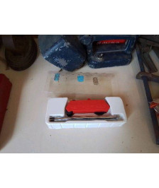 OUTILS BRICOLAGE MÈTRE 