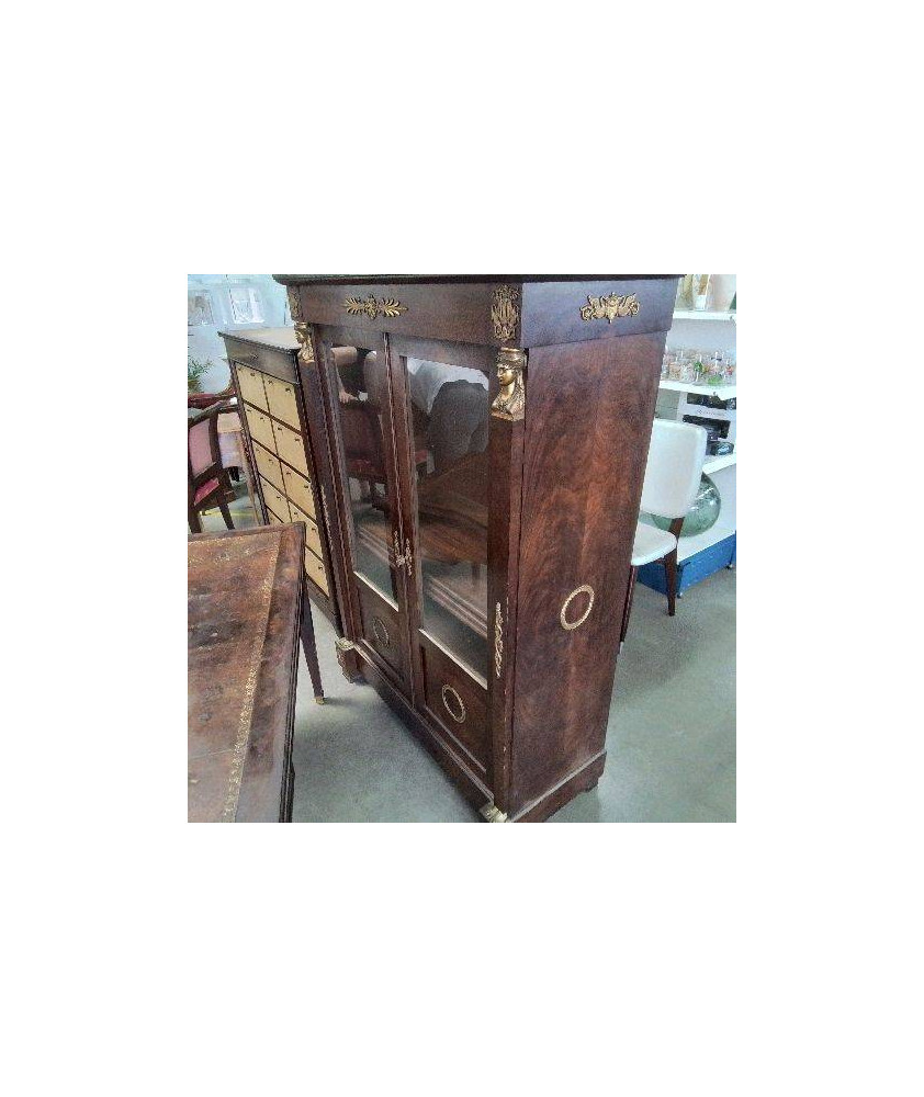 VITRINE STYLE EMPIRE DESSUS MARBRE