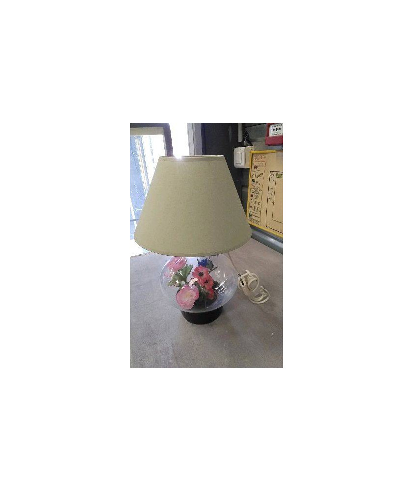 LAMPE A POSER