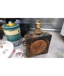 PIED DE LAMPE MARRON 