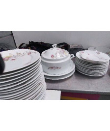 SERVICE DE TABLE VERONA - LE LOT