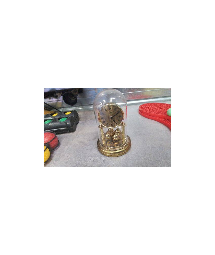 PENDULE SOUS CLOCHE