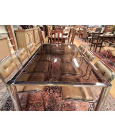 TABLE VINTAGE 