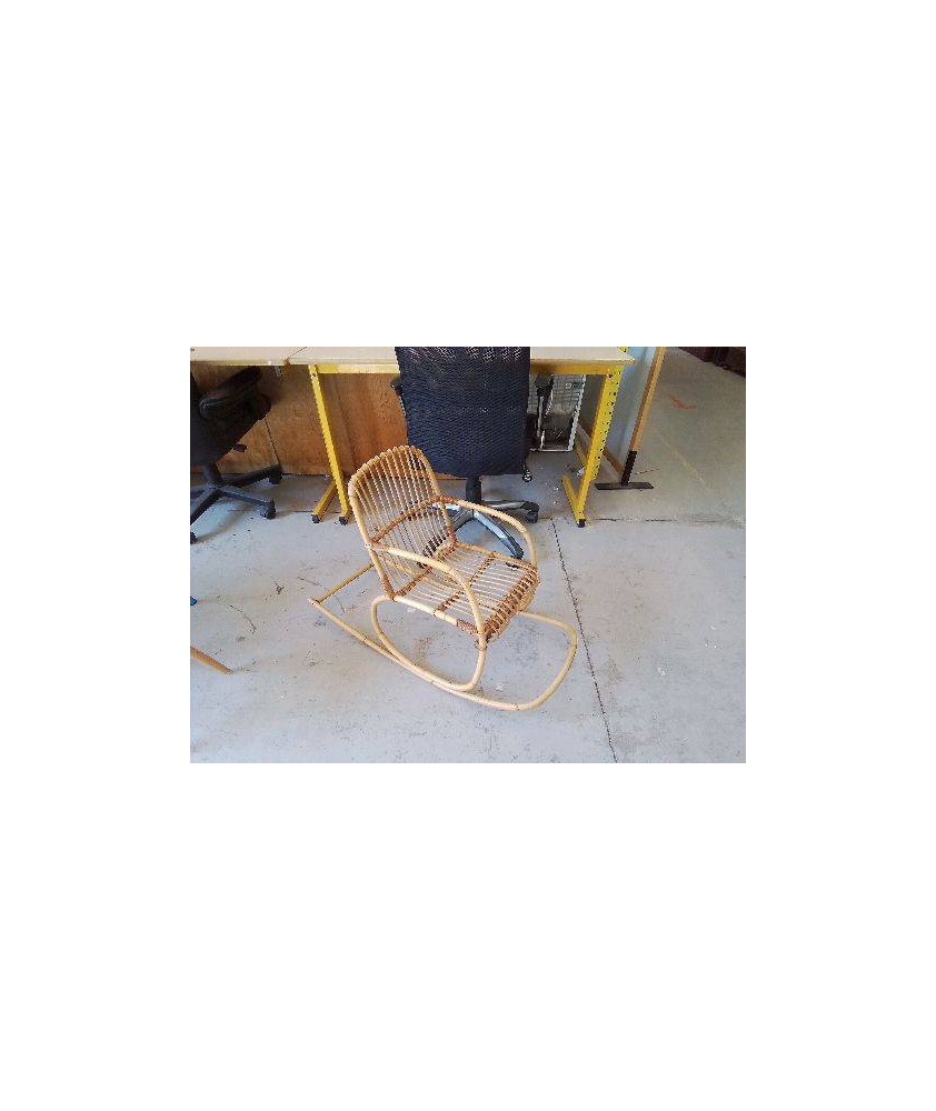 FAUTEUIL À BASCULE EN ROTIN 