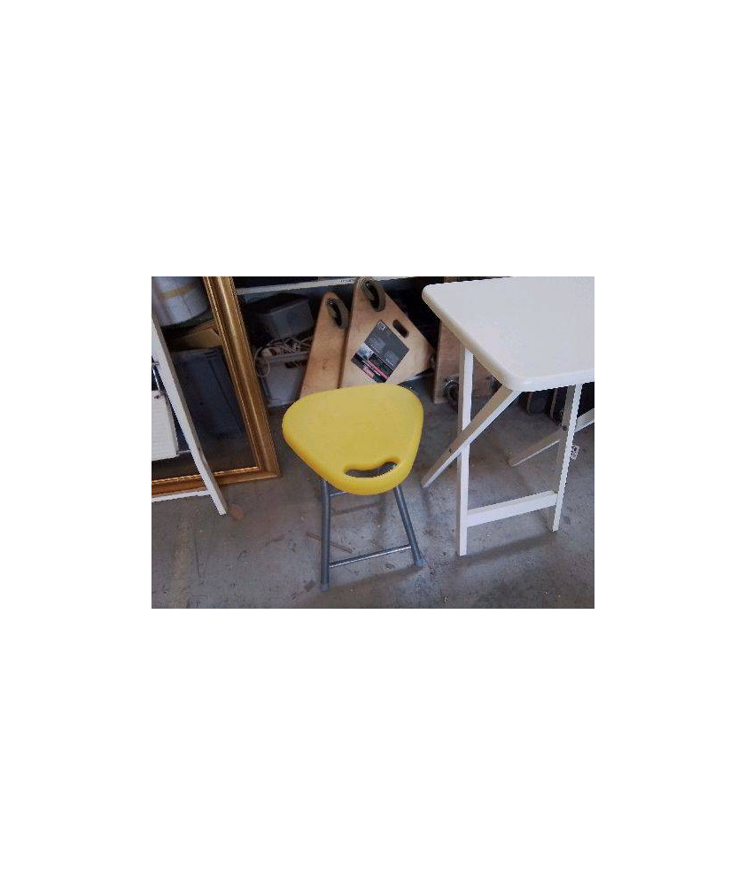 TABOURET JAUNE 
