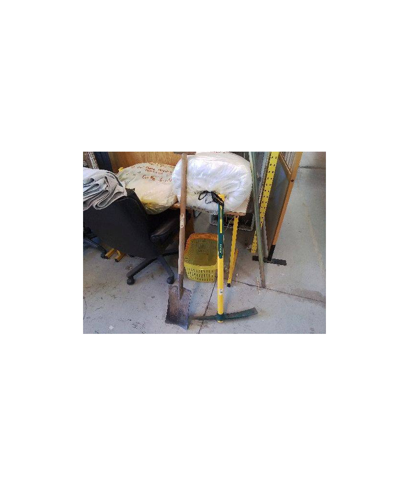 OUTILS BRICOLAGE 