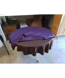 TABLE EN FER AVEC PLATEAU EN VERRE 