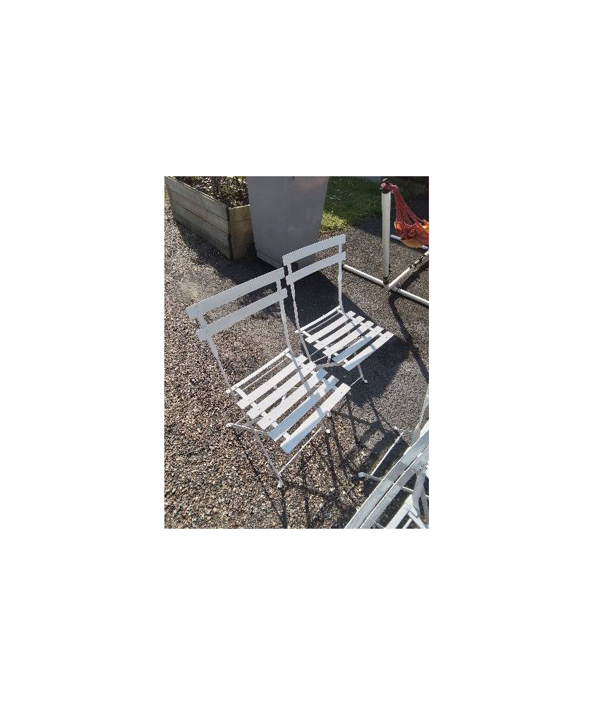 PAIRE DE CHAISES DE JARDIN FER FORGÉ ET BOIS PEINT BLANC XXE