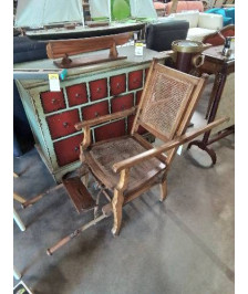 FAUTEUIL A PORTEUR BOIS ASSISE ET DOSSIER CANNÉ LIT ET FAUTEUILS MÉCANIQUES DUPONT 10 R HAUTEFEUILLE