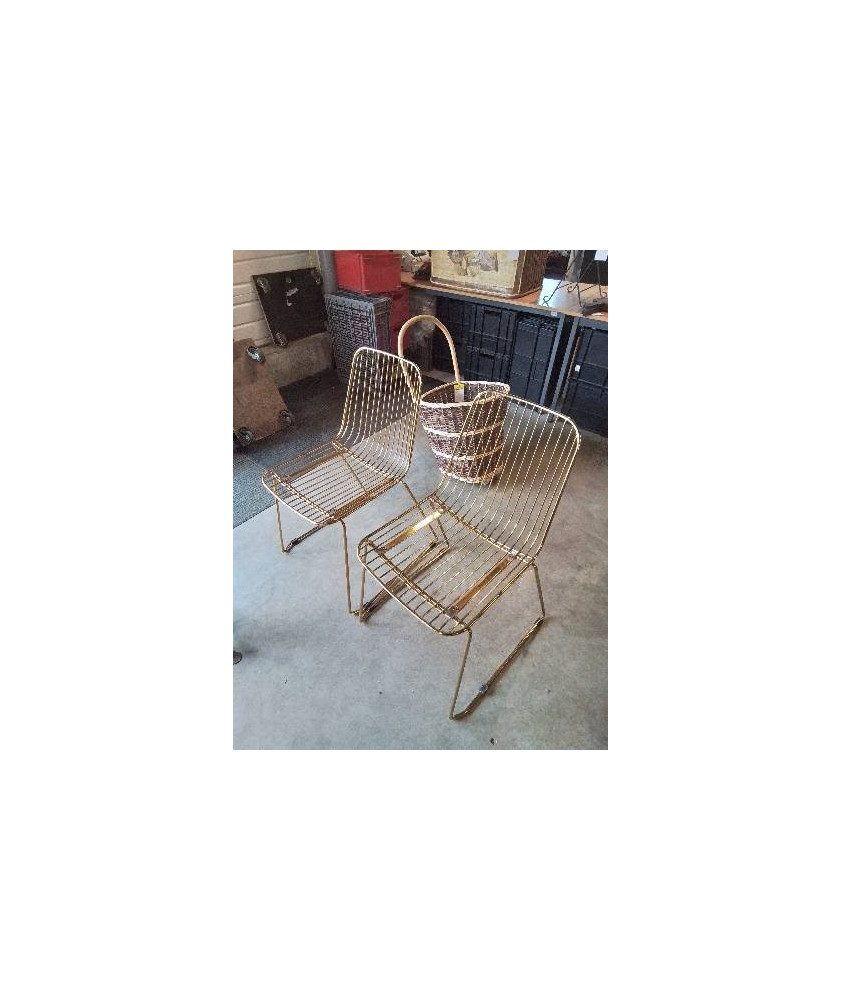 PAIRE DE CHAISES MÉTAL DORÉ AJOURÉ 