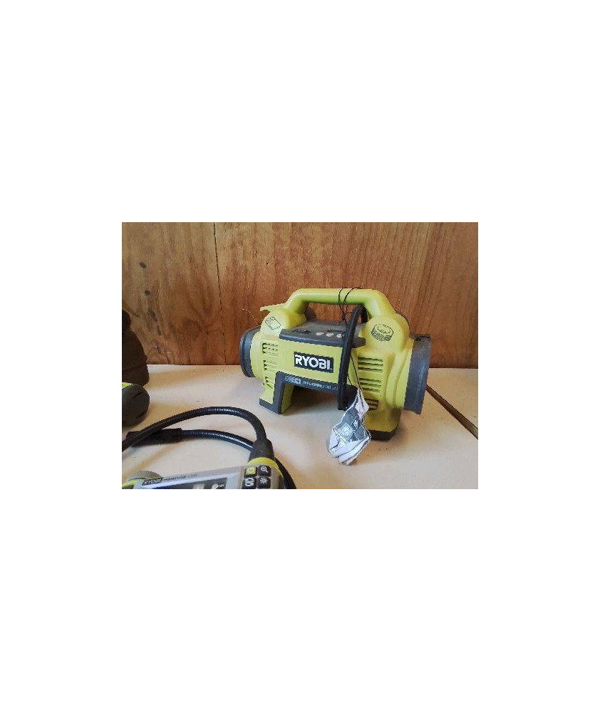 COMPRESSEUR NOMADE RYOBI