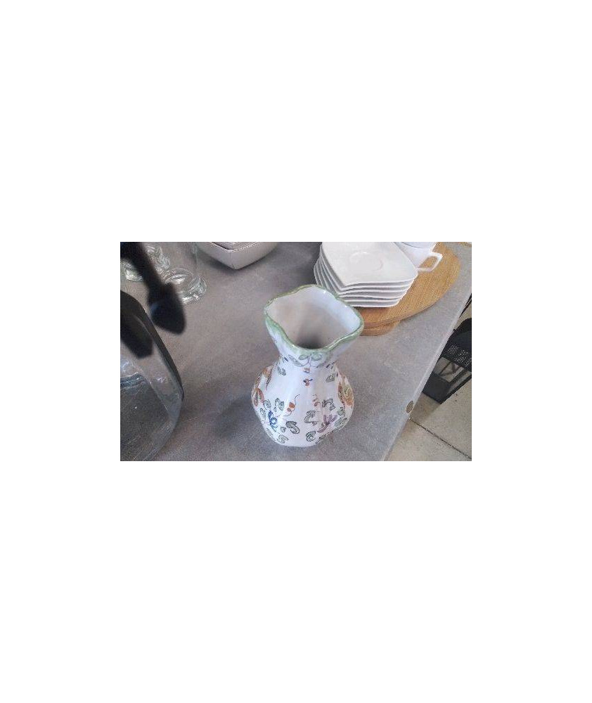 VASE STYLE MOUSTIER 