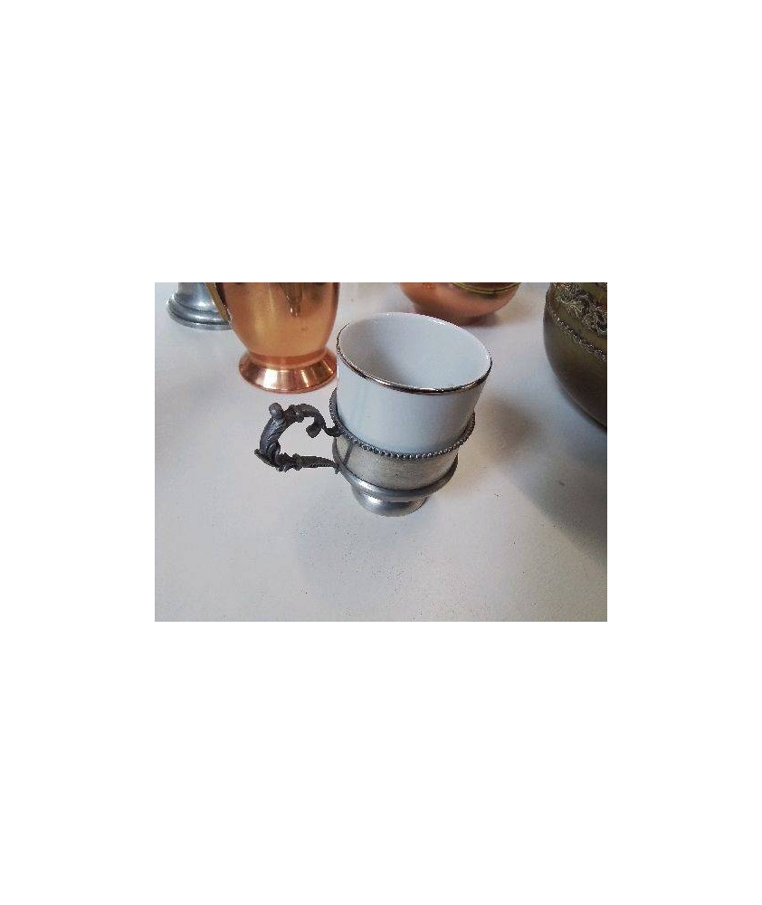 TASSE EN ETAIN ET PORCELAINE 