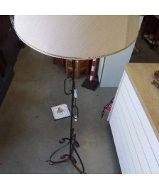 LAMPE FER FORGÉ 