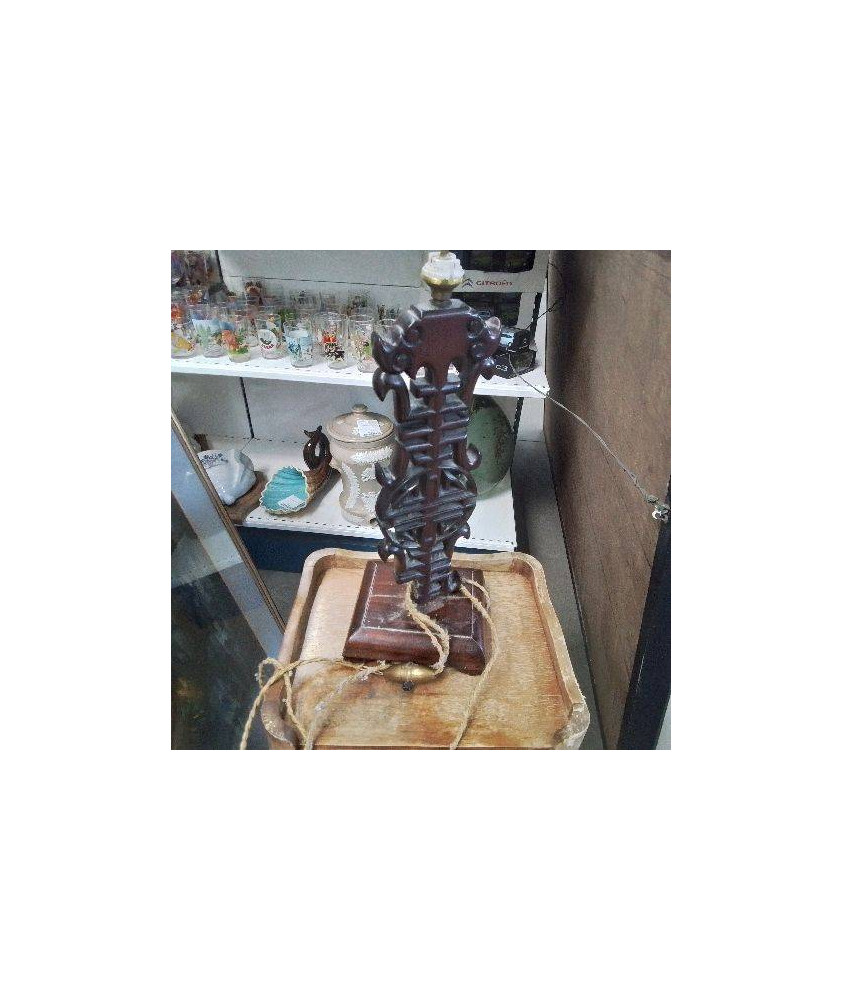 PIED DE LAMPE STYLE ASIATIQUE (EN L’ETAT)